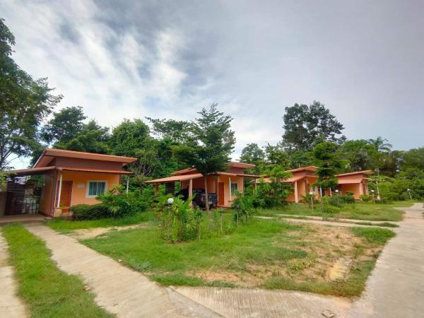 Tungngoen Resort, Забронировать Шале Ban Som Poi Mukdahan Province