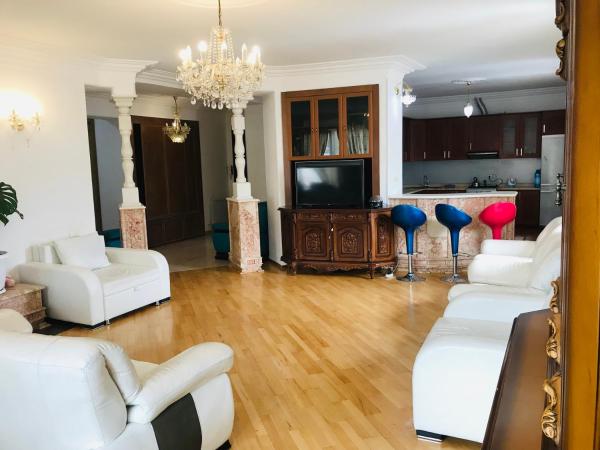 Nana Appartment