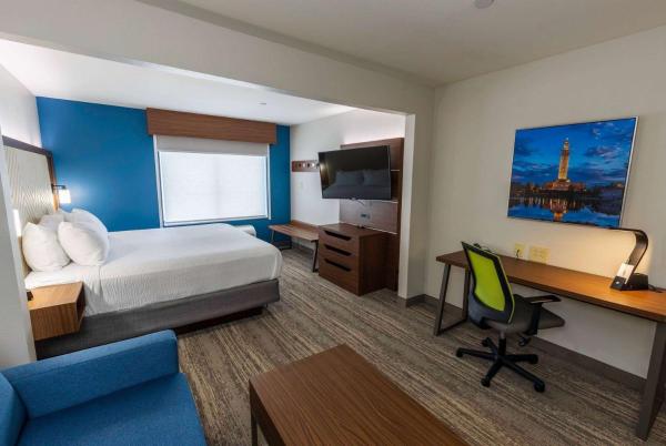 Wingate by Wyndham Lafayette Airport