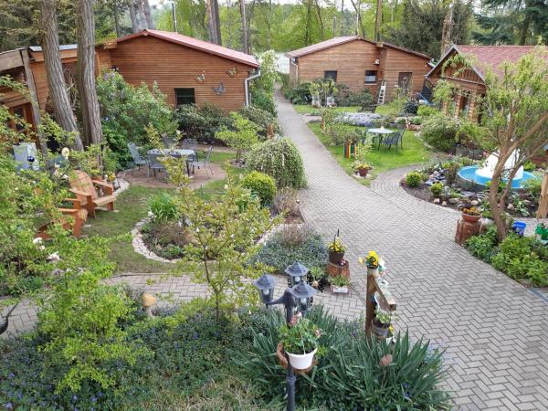 Monikas Gästehäuser Seeblick Himmelpfort, Забронировать Комплекс для отдыха Пьян Бранденбург