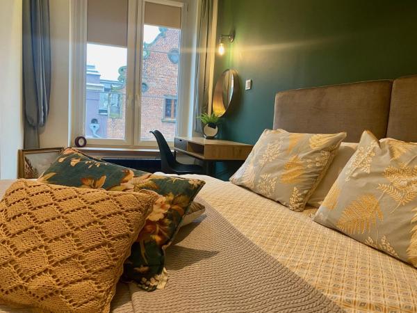 Apartament ZIELONY lub BURSZTYNOWY z parkingiem Stare Miasto Gdańsk, Забронировать Апартаменты/квартира Гданьск Поморское воеводство