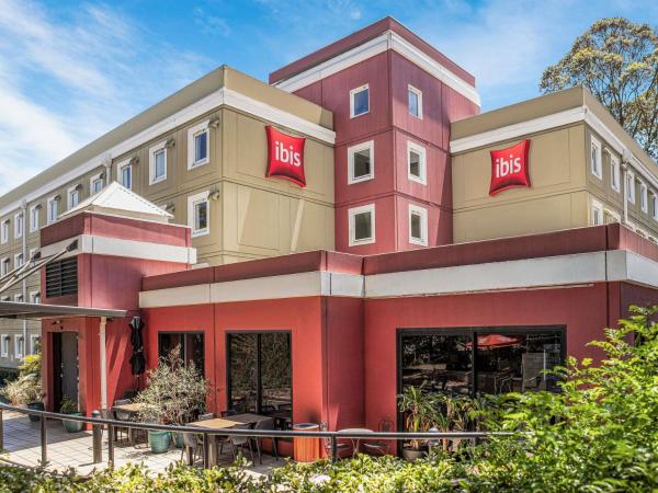 ibis Thornleigh