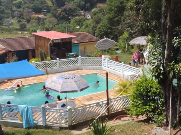 Pousada & Camping Recanto dos Anjos Azuis, Забронировать Гостевой дом Пати-ду-Алферис 