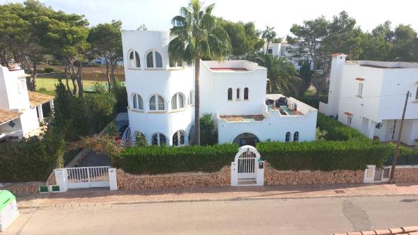 Villa mit Meerblick, Indoorpool und Wlan in Cala D\ Or, Забронировать Вилла Коттеджи Кала д'Ор, Коттедж