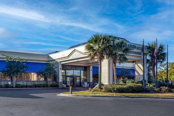 Holiday Inn Fayetteville-I-95 South