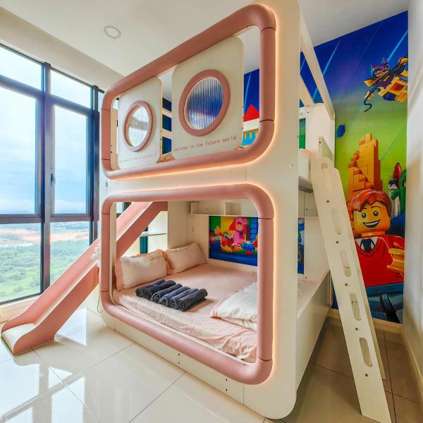 D\Pristine Theme Suite by Nest Home at LEGOLAND