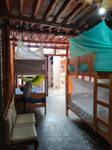 Wally's House Mancora
