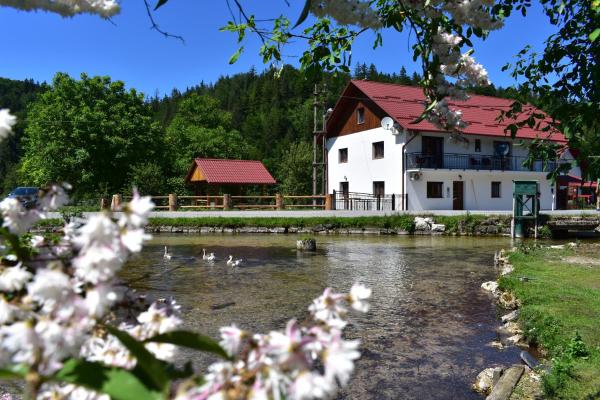 Plitvice Panta Rei, Забронировать Загородный дом Плитвицкие озёра Lika Region