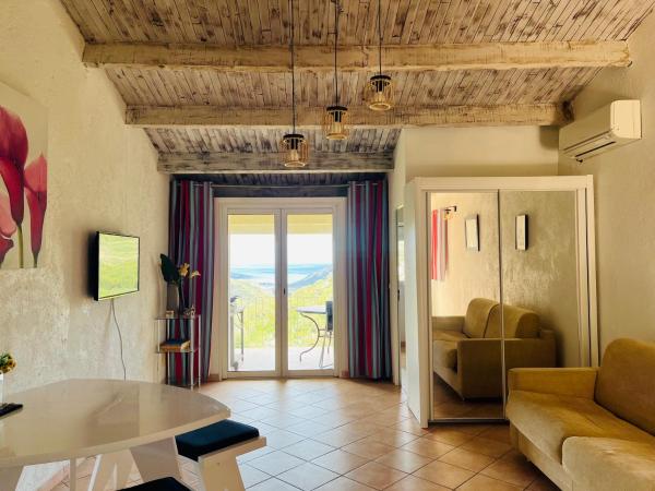 Hameau de pietra longa Salvini PORTO-VECCHIO