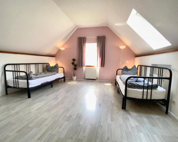 Ferienwohnung auf Pferdehof, Забронировать Апартаменты/квартира Дрец Бранденбург