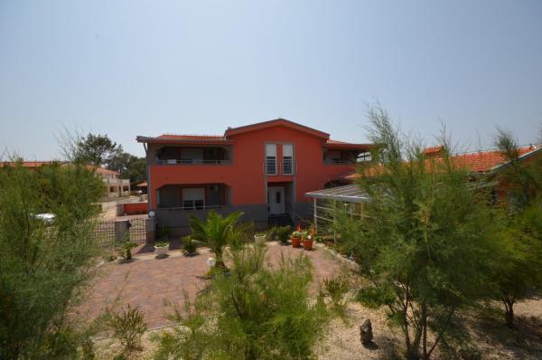 Apartments with parking space Vir - 18562, Забронировать Апартаменты/квартира Вир Zadar Islands