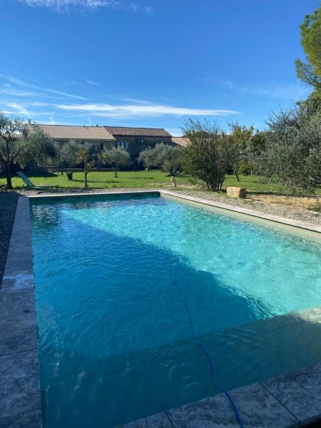 le Nomade en Provence, Забронировать Отель «постель и завтрак» Буше Овернь-Рона-Альпы