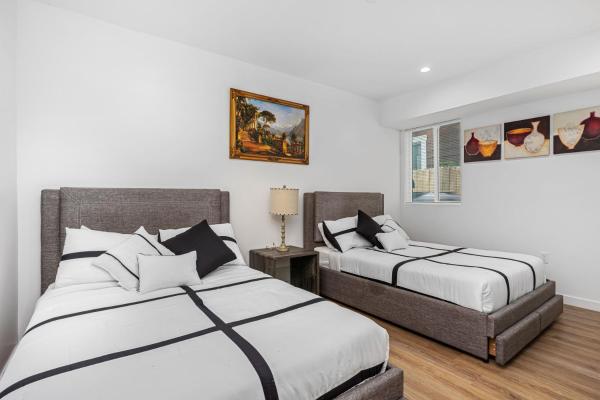 Downtown LA Stylish Suites