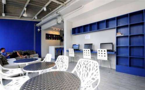 Jellybean Ezy Hostel Sathorn