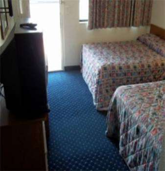 Quad City Inn