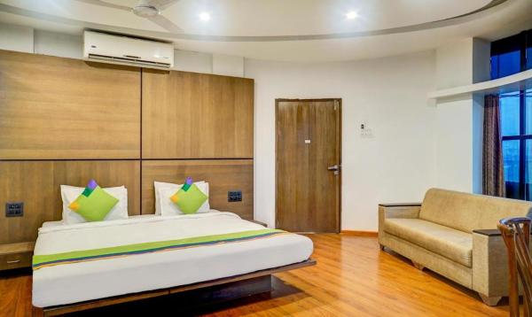 Hotel Shiva's, Kolhapur, Забронировать Отель Бизнес-отели Колхапур, 4* 5*