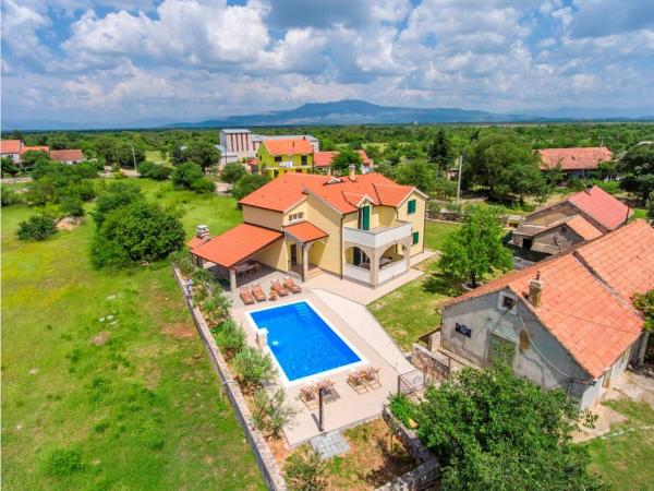 Villa Pletikosa