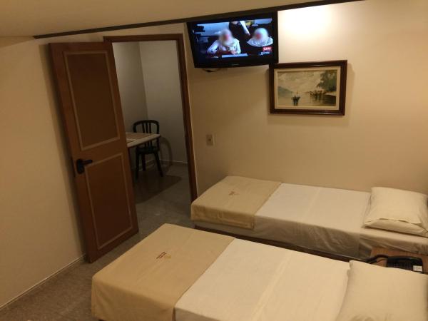 Hotel Fênix (Adult Only), Забронировать Отель Недорогие отели штата Рио-де-Жанейро, недорогие