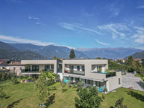 Garden Lodge, Забронировать Апартаменты/квартира Отели Гаргаццоне с парковкой, Парковка
