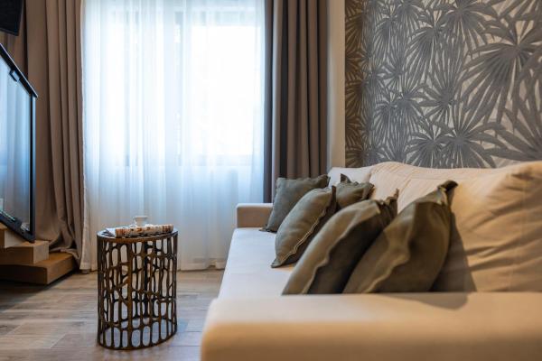 Naillac Boutique Hotel