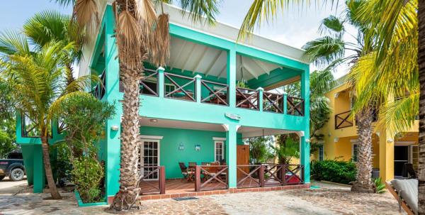 Villa Olivia Poolside, Забронировать Апартаменты/квартира Кралендейк Бонэйр