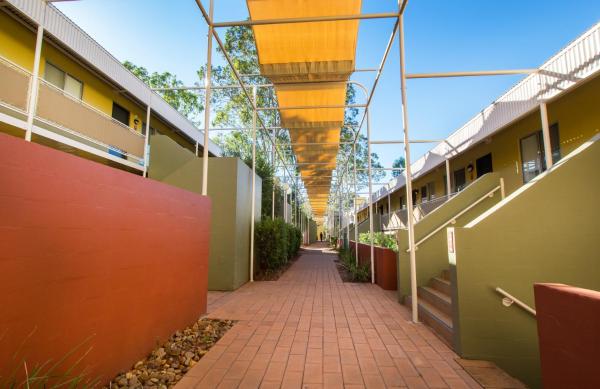 Emu Walk Apartments