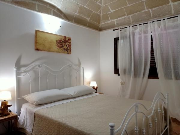 Case Vacanze Mariposa, Забронировать Дом для отпуска Отели Фавиньяна с парковкой, Парковка