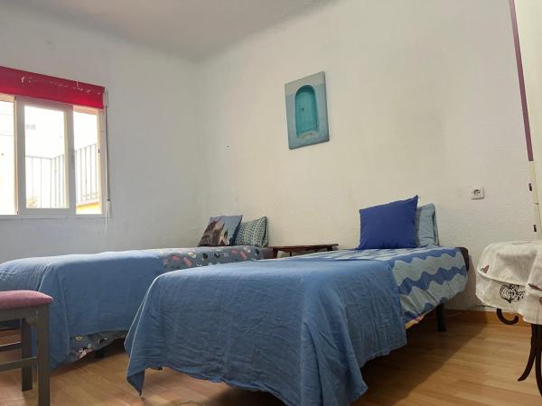 Bulevar habitaciones, Забронировать Проживание в семье Недорогие отели Мадрида, рядом с Станция метро Pacífico, недорогие