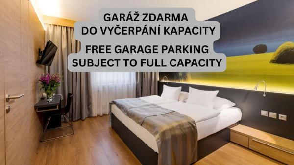 Expo Hotel