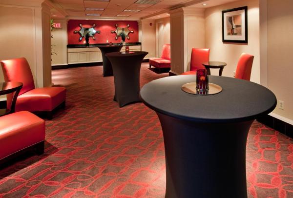 Holiday Inn Kansas City Downtown Aladdin