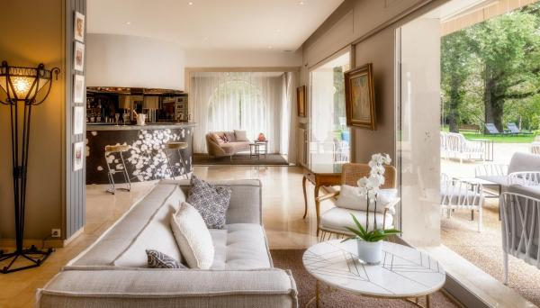 LA RESERVE ALBI Hôtel Restaurant