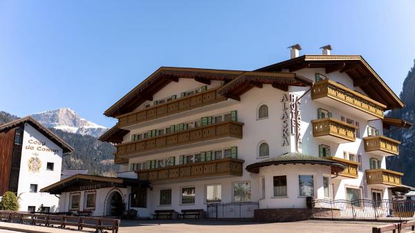Hotel Alaska