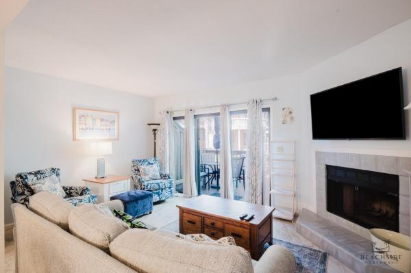 182 Beachwalk Villas