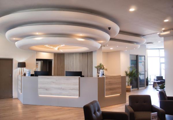 Ocean Breeze Hotel