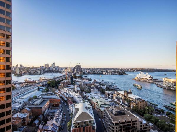 The Sebel Quay West Suites Sydney