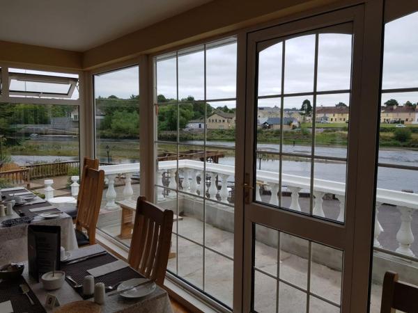 The River's Edge Guest House