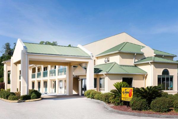 Super 8 by Wyndham Brunswick South I-95