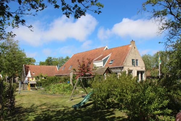Finistère, Забронировать Апартаменты/квартира Отели Terschelling с парковкой, Парковка