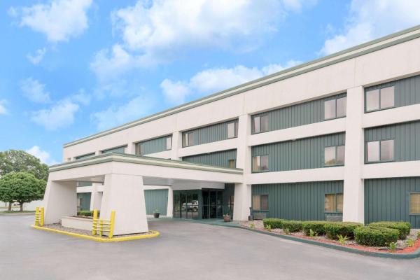 Baymont by Wyndham La Crosse/Onalaska, Забронировать Отель Оналашка Висконсин