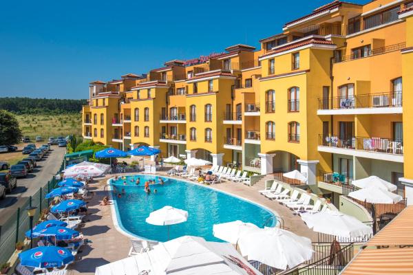 Serena Residence Aparthotel