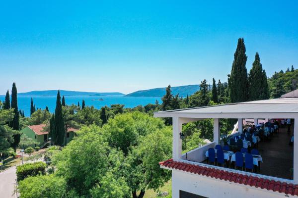 Apartments Medena Budget