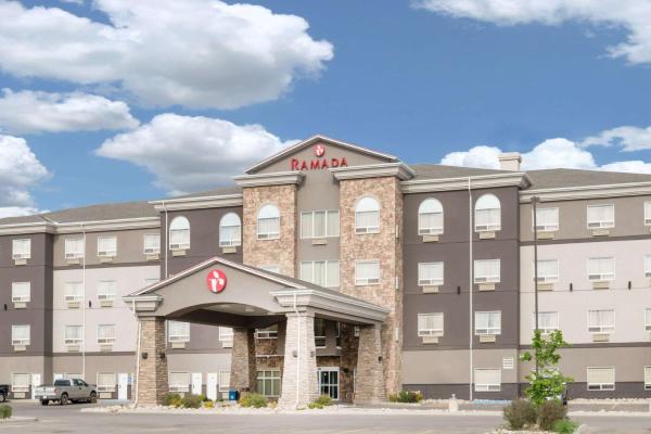 Ramada by Wyndham Olds, Забронировать Отель Отели Олдс 3 звезды, 3*