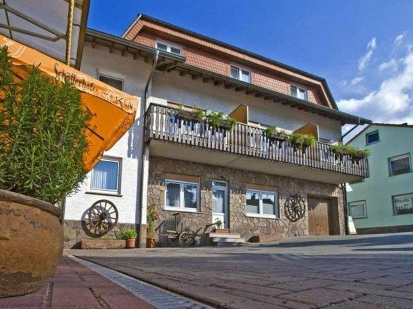 Hotel Zur Krone, Забронировать Отель Роннебург 