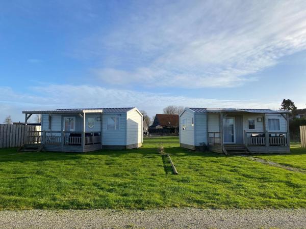 Chalet in Friesland near Alde Feanen Park