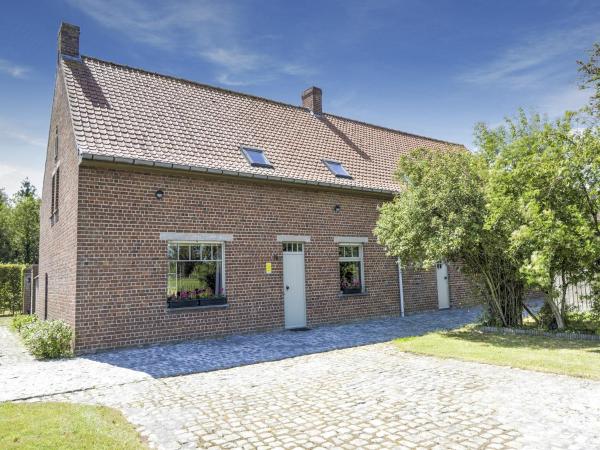 Holiday Home in Westhoek near Zonnegloed