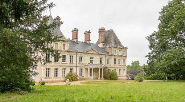 Chateau L\ Escale