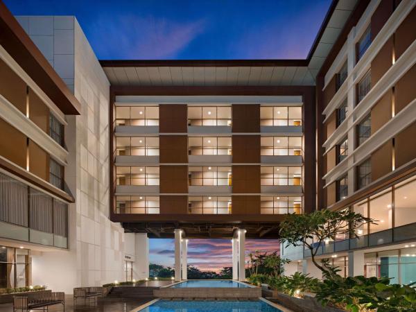 Mercure Padang
