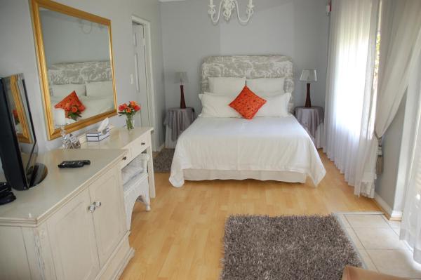 The Apartments at 104 Putney Road
