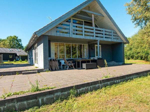 11 person holiday home in Ørsted-By Traum