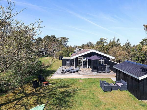 6 Person Holiday Home in Lokken-by Traum